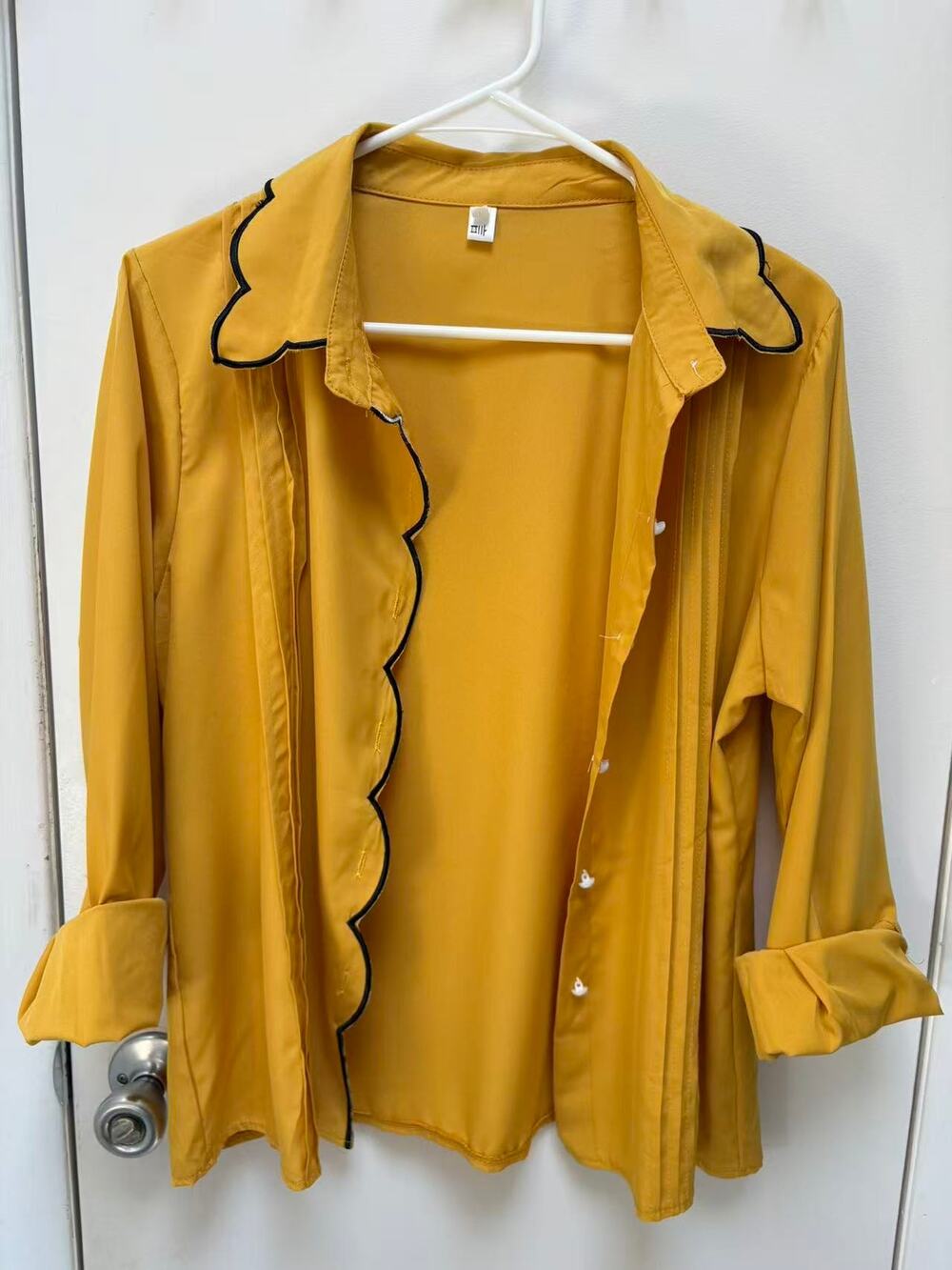 Mustard Yellow Scalloped Trim Blouse Pintuck Long Sleeve Button Up Top Size L